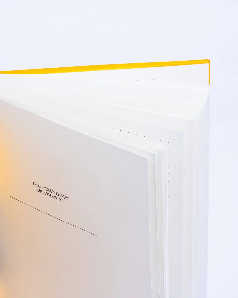 HOLEY BOOK - BLACK - Image 8
