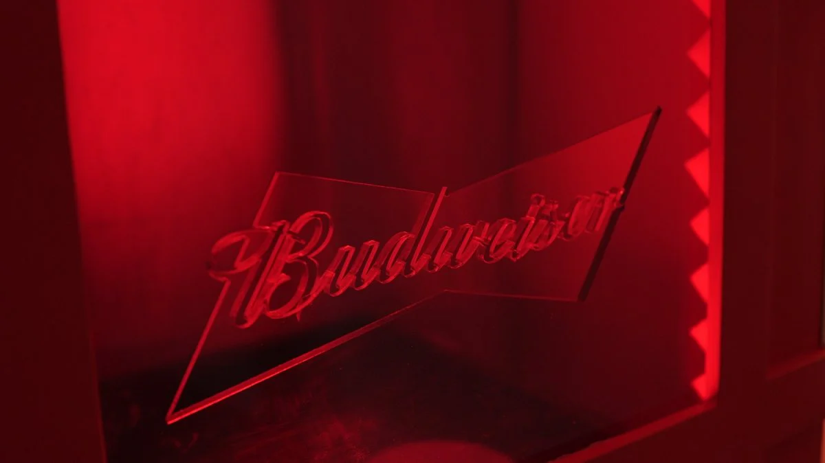 MX1876 - budweiser X notice - Image 5
