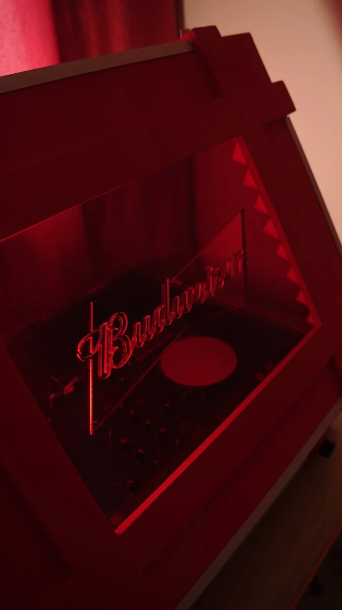 MX1876 - budweiser X notice - Image 7